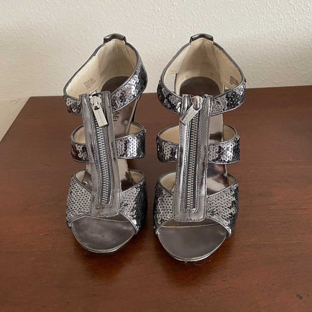 Metallic Michael Khors heals